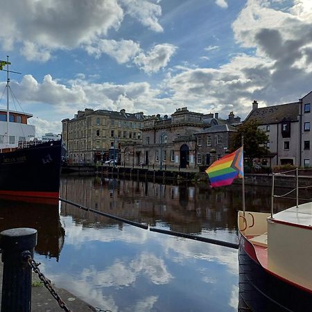 Lovely Ground Floor Apartment In Great Location At The Shore, Edinburgh Ngoại thất bức ảnh